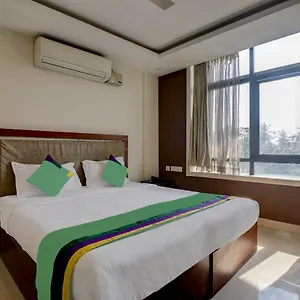 Itsy By Treebo - Rotano Glitz Kozhikode