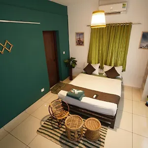 Hotel Atmos, Kozhikode